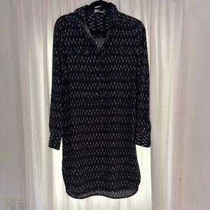 Dalia Monochrome Patterned Garment